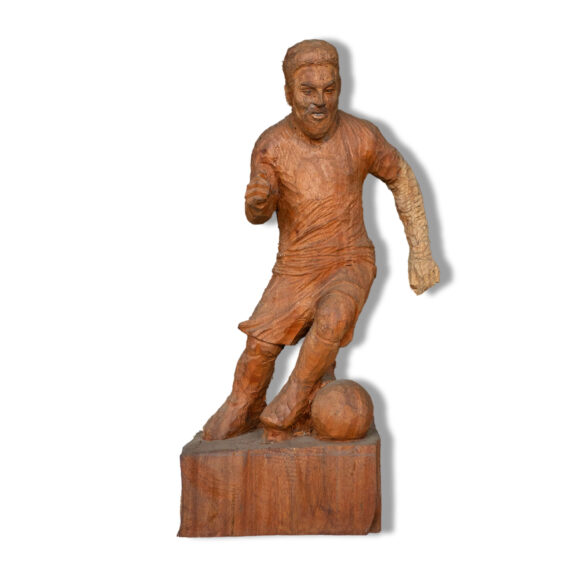 DYNAMIC FOOTBALLER WOOD CARVING